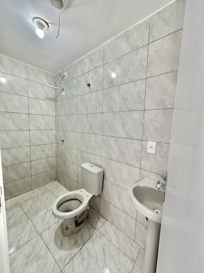 Casa à venda com 2 quartos, 46m² - Foto 5