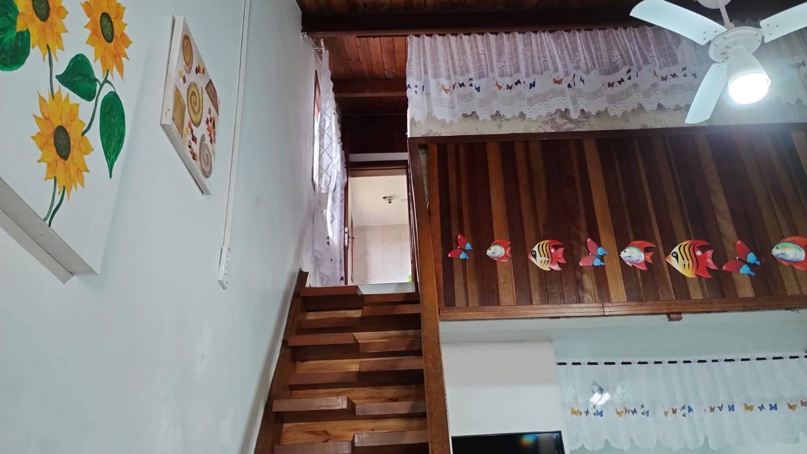 Casa à venda com 2 quartos, 41m² - Foto 11