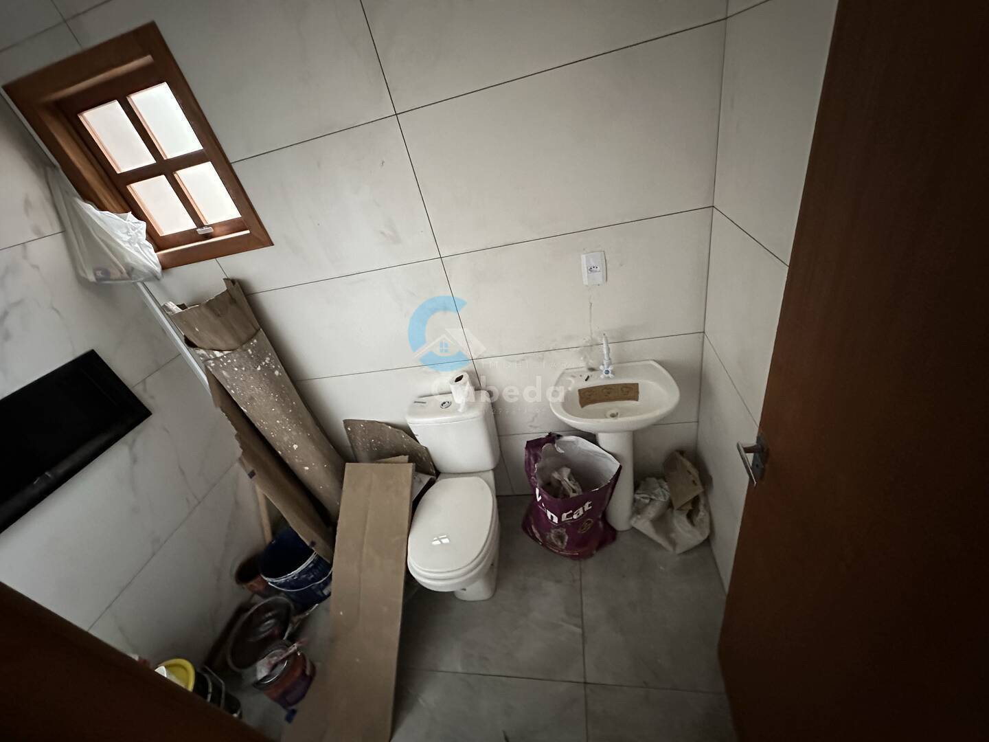 Casa à venda com 2 quartos, 50m² - Foto 8